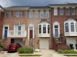 20330 Burnley Sq, Sterling, VA 20165