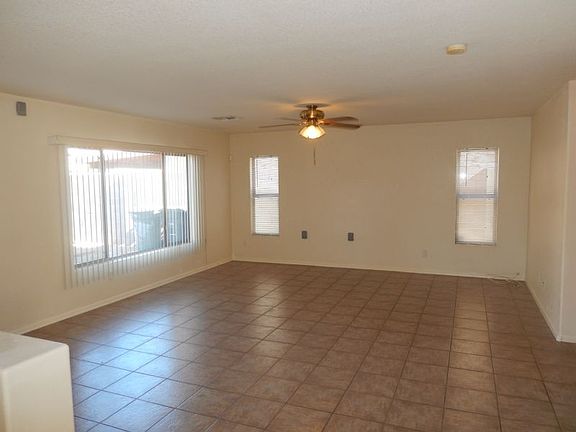 4th image of 13014 W Crocus Dr