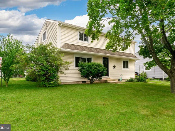 649 Andrea Rd, Runnemede, NJ 08078