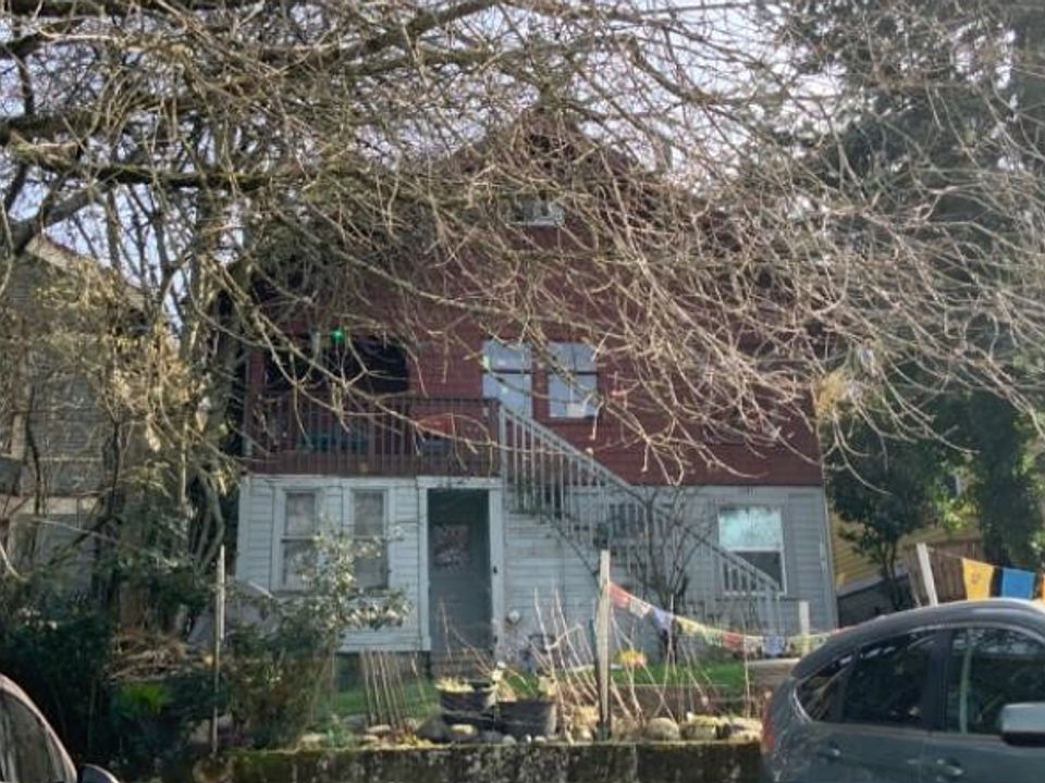 1st image of 1141 Franklin St #A