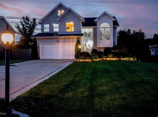 5183 Silver Maple Ln, Medina, OH 44256