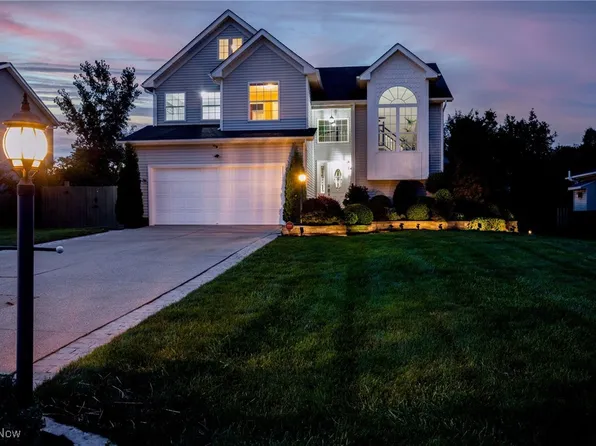 5183 Silver Maple Ln, Medina, OH 44256