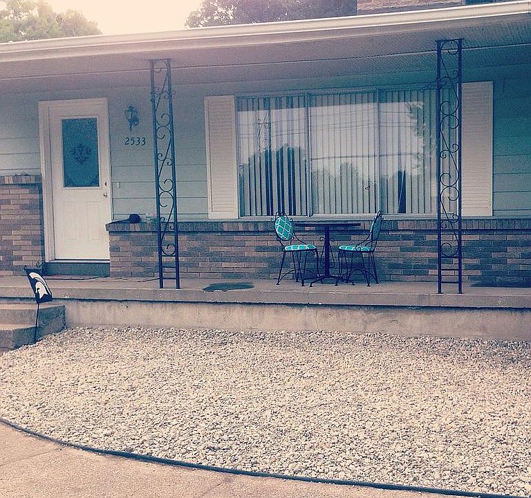 1st image of 2533 Garfield Ave NW