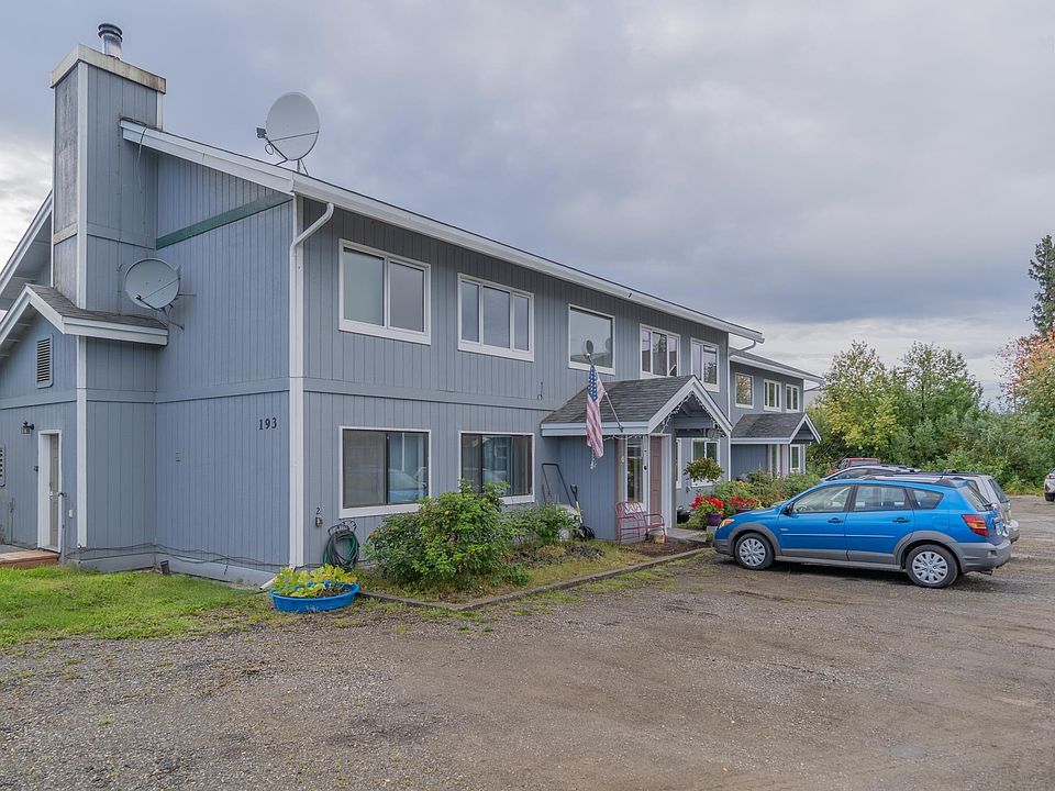 1st image of 193 Palace Cir