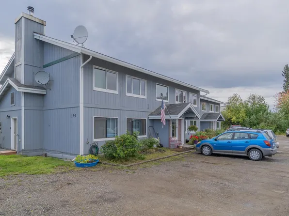 193 Palace Cir, Fairbanks, AK 99701
