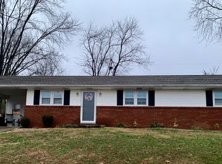 122 Long Meadow Dr, Greensburg, KY 42743