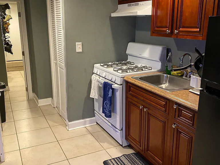 2425 N Capitol St NE #1 — Photo 12