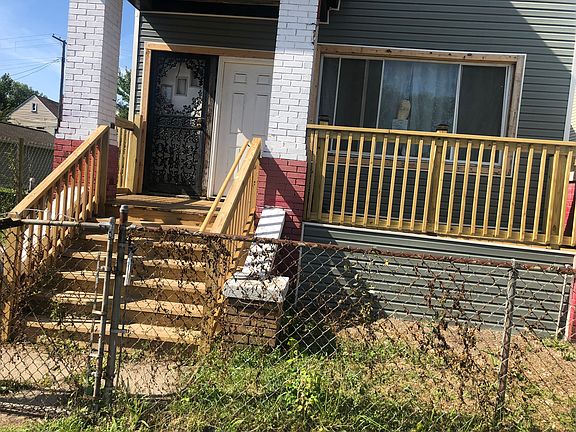 3rd image of 2295 Andrus St