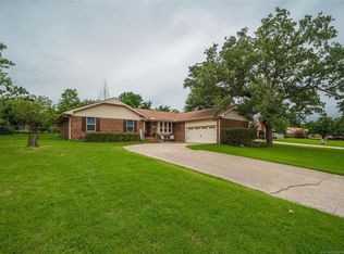 2203 Mockingbird Ln, McAlester, OK 74501