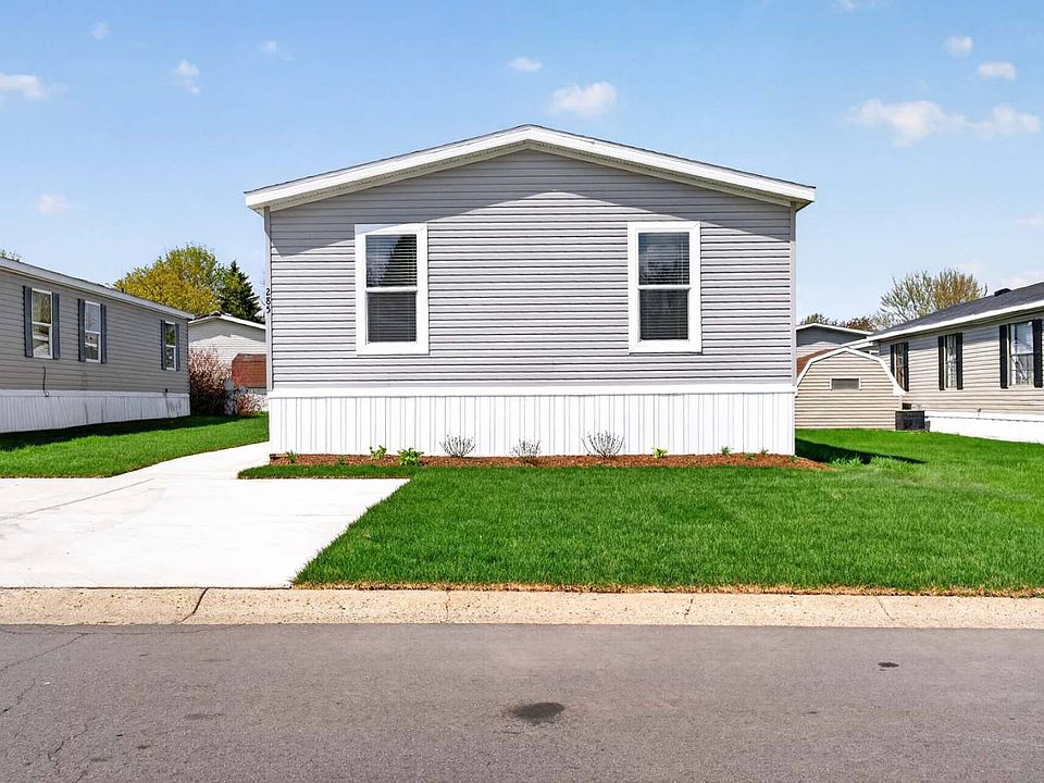 2nd image of 431 Bayberry #431
