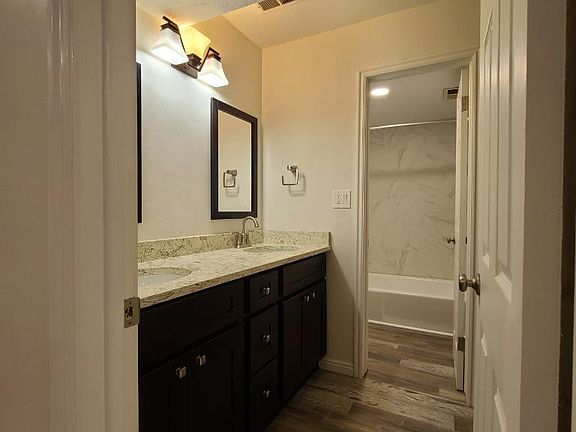4th image of 1032 E 400 S APT 409B