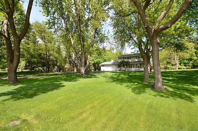 1st image of 3816 Fernbrook Ln N