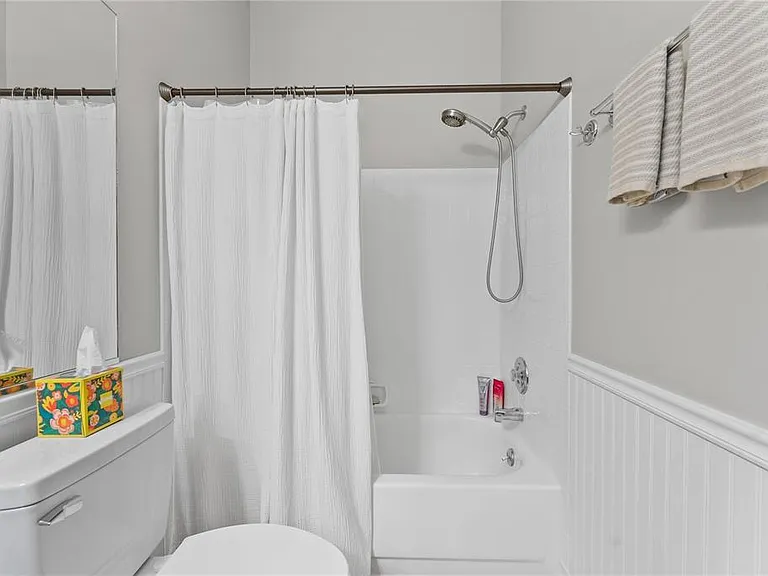 1714 Starling Dr #201 — Photo 28