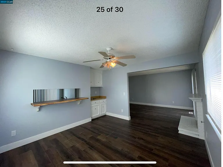 1229 Marina Cir — Photo 10