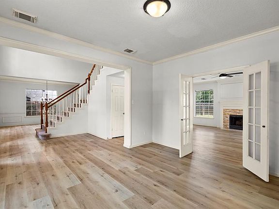 5th image of 2926 Plantation Wood Ln