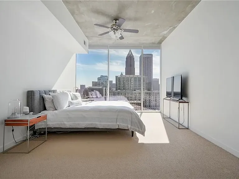 860 Peachtree St NE #1302 — Photo 3