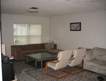 3rd image of 6821 59th Ln
