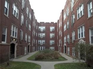 7026 S Cregier Ave #F2, Chicago, IL 60649
