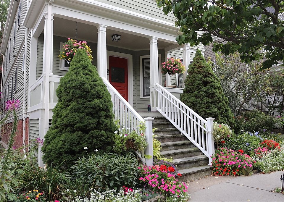 1st image of 92 Fayerweather St #2