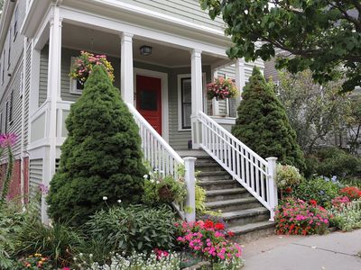 92 Fayerweather St #2, Cambridge, MA, 02138