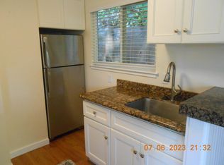15676 Old River Rd #B, Guerneville, CA 95446
