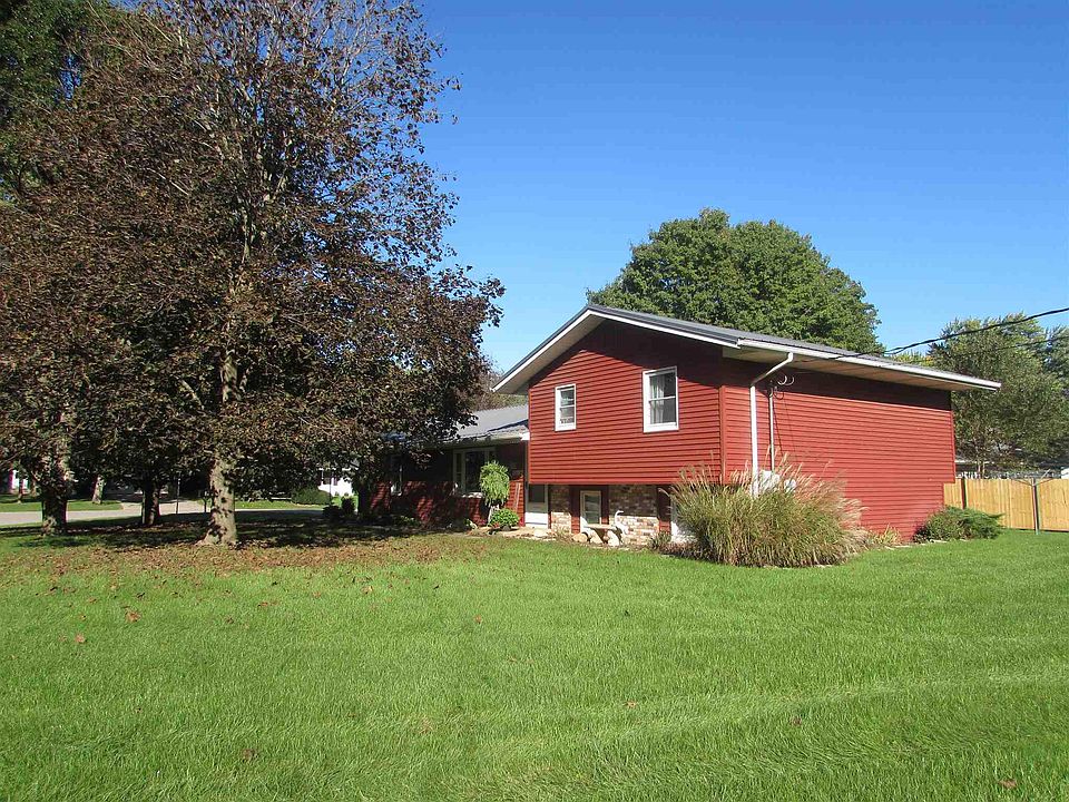 1st image of 18967 Jefferson Ln