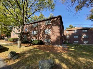 4 Brook Rd APT 10, Salem, NH 03079