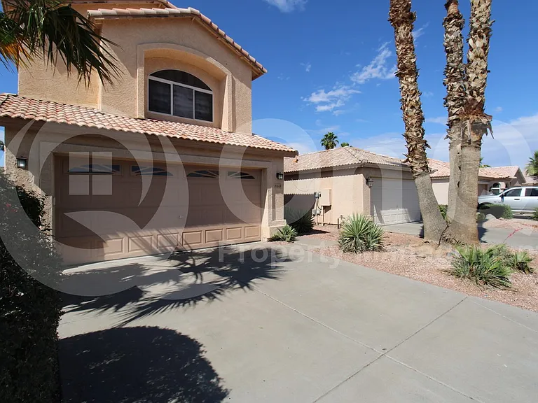 4520 E Glenhaven Dr — Photo 3