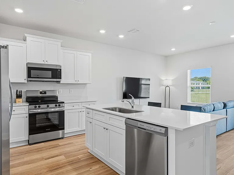 4487 Wendell St — Photo 14