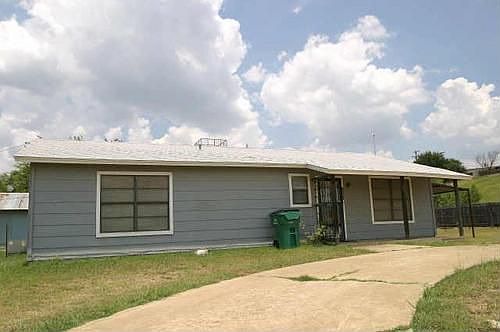 1st image of 1101 West Hl