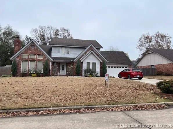 2606 Fort Davis Dr, Muskogee, OK 74403