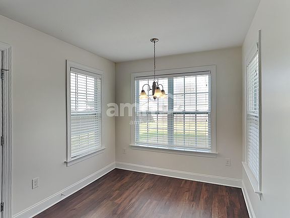 5th image of 620 Bristlecone Pine Dr