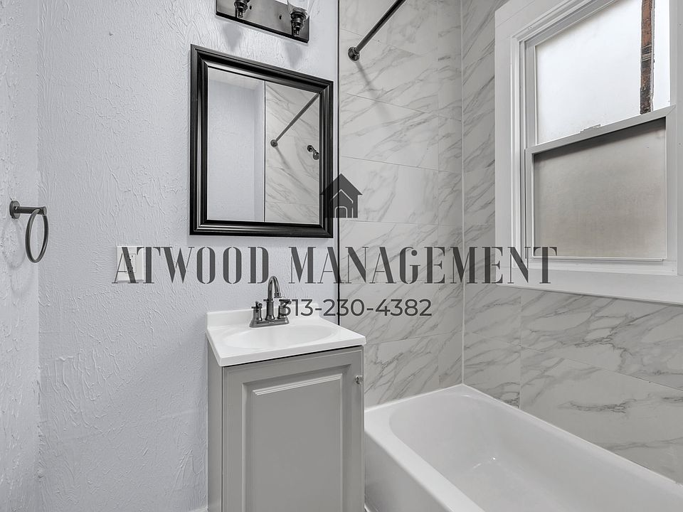 8693 Woodlawn Ave, photo 15