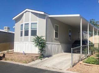 592 Elk Dr SE, Albuquerque, NM 87123