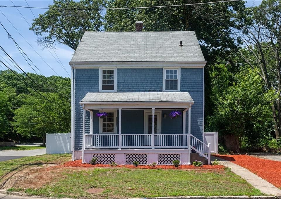 1st image of 44 Woodland Ct