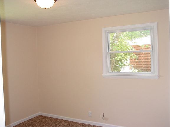 5th image of 539 Aurelia Lynn Dr