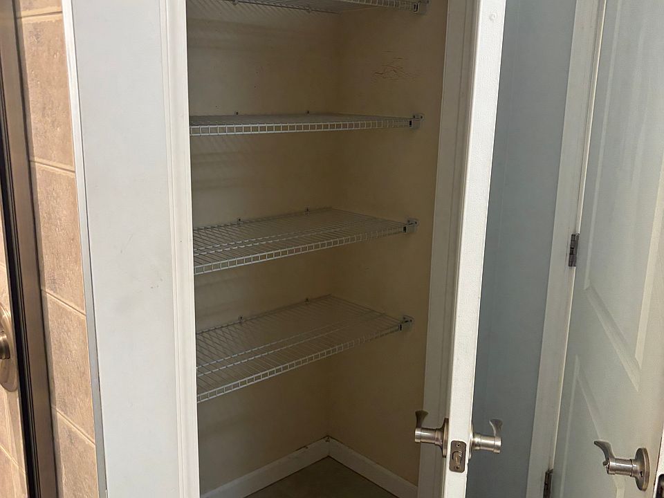 Main bathroom closet