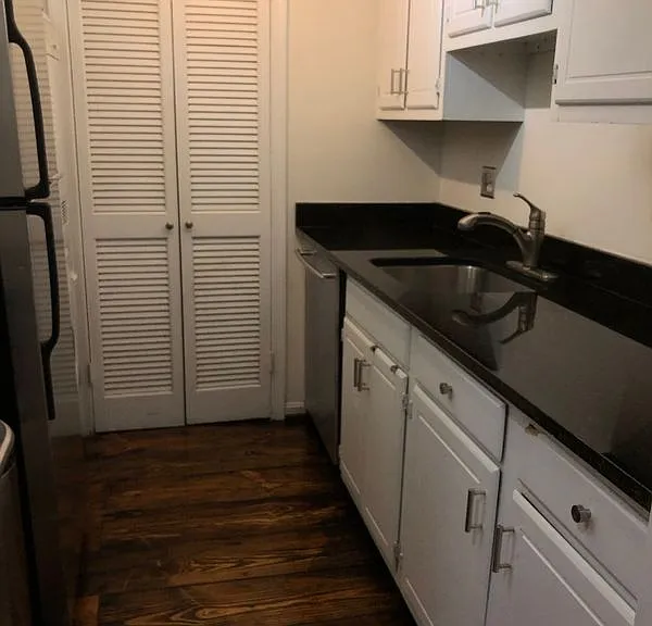 1442 Corcoran St NW #1 — Photo 5