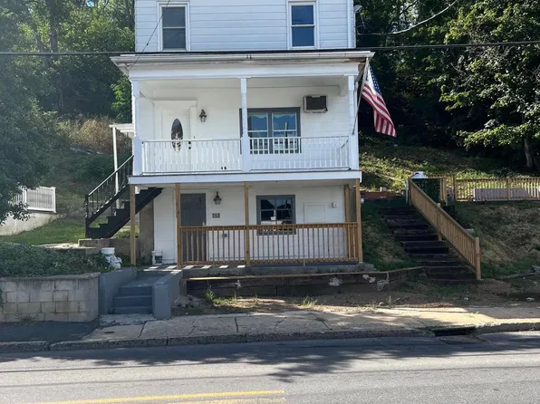 80 Pottsville St, Cressona, PA 17929