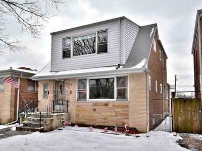 5129 N Mango Ave, Chicago, IL, 60630