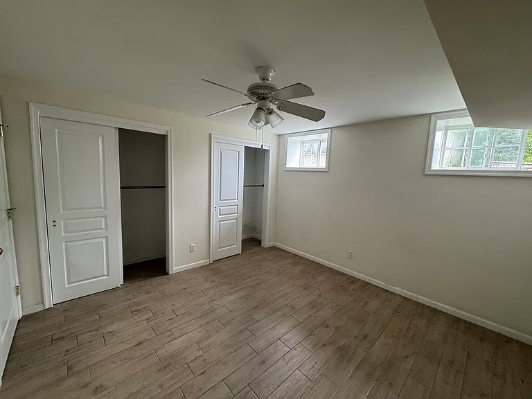 643 Tompkins Ave #1 — Photo 10