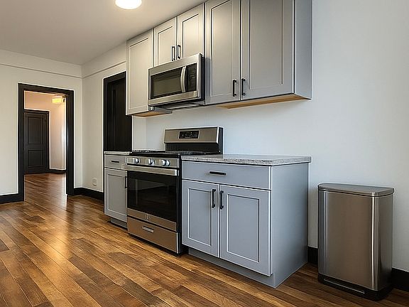 3rd image of 3563 Library Rd