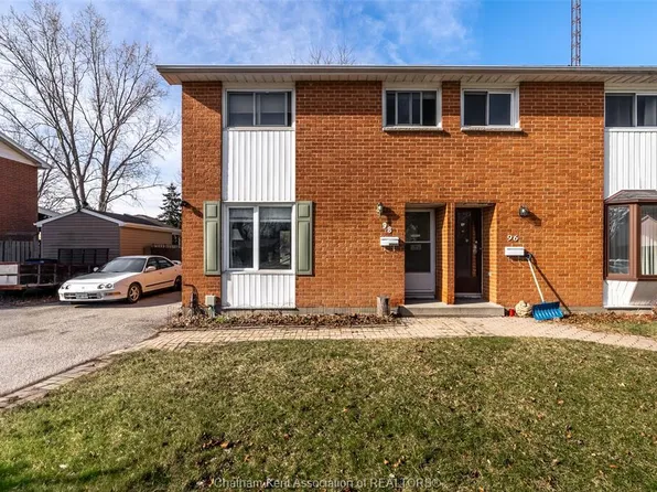 98 Wedgewood Ave, Chatham Kent, ON N7M 5T4