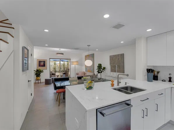 1865 NE 15th Avenue #1865, Fort Lauderdale, FL 33305