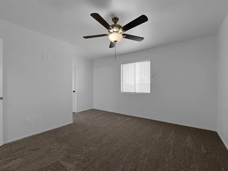 833 Camden Yard Ct — Photo 24