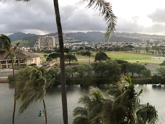 Golf Course Mountain View from living room on all 3 sides of picture-windows