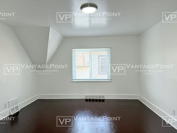 5th image of 1125 Harvey St