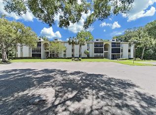 3232 Lake Pine Way E APT B3, Tarpon Springs, FL 34688