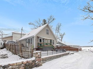 2652 Bartlett Rd, Pleasant Lake, MI 49272