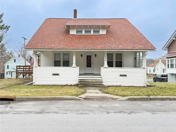 256 Main St, Oriskany Falls, NY 13425